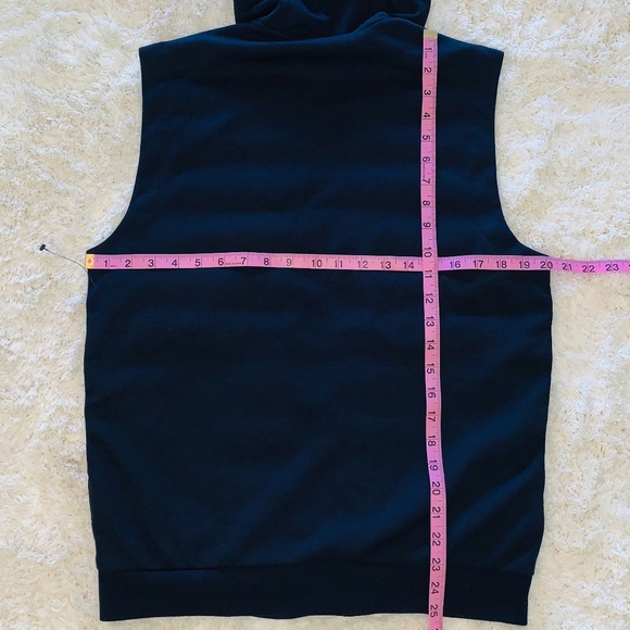 SOLD! Polo Ralph Lauren Paneled Down Performance V - Picture 6 of 6